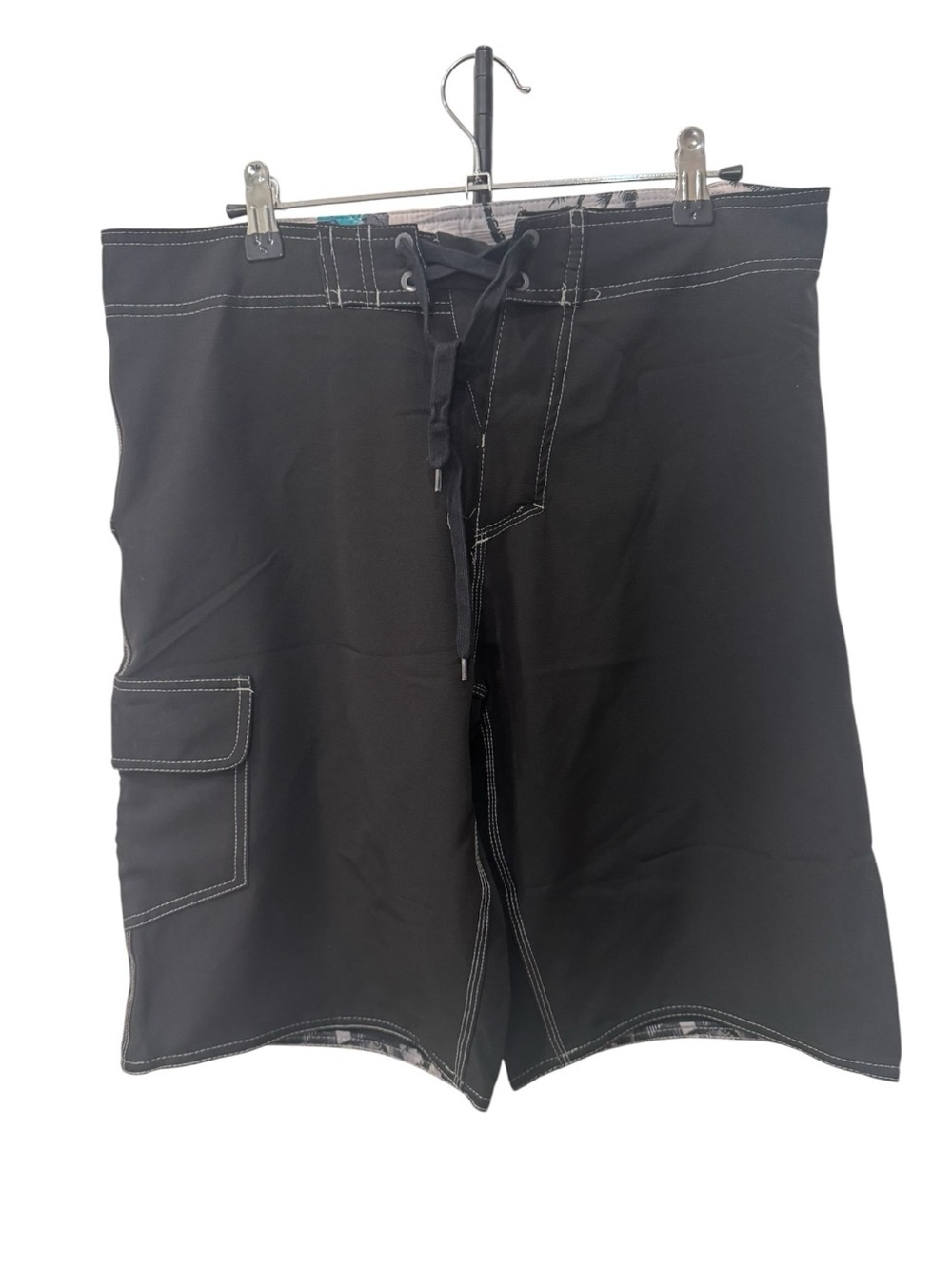 Burnside black Performance Cargo Board Shorts mens size 30